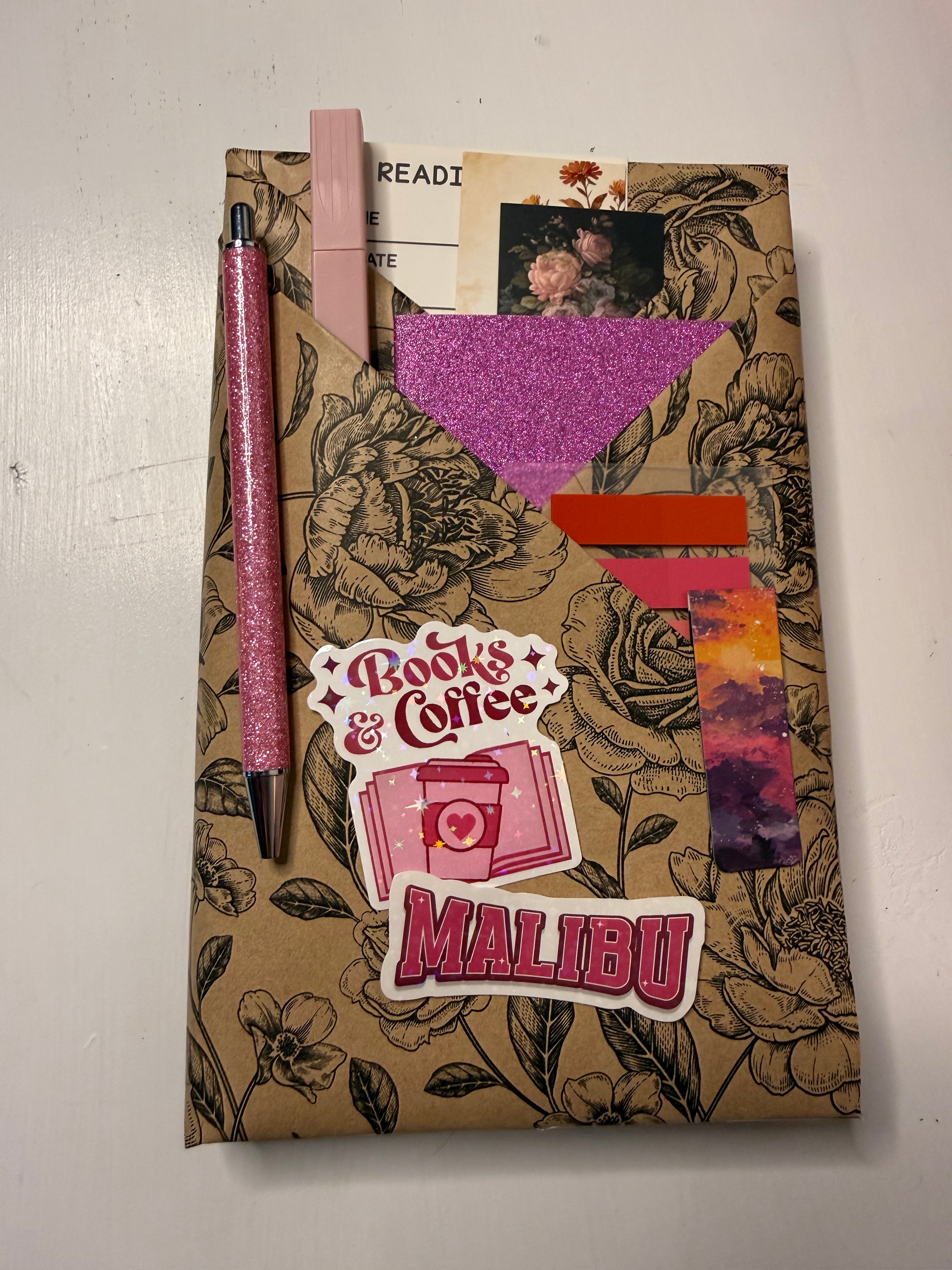📚 Blind Date with a Book (HARDCOVER)