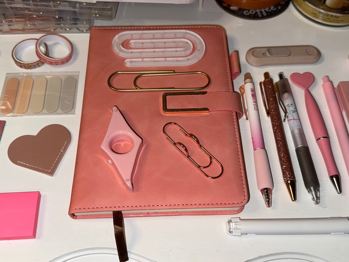 Blush & Bindings Cozy Journal 💗
