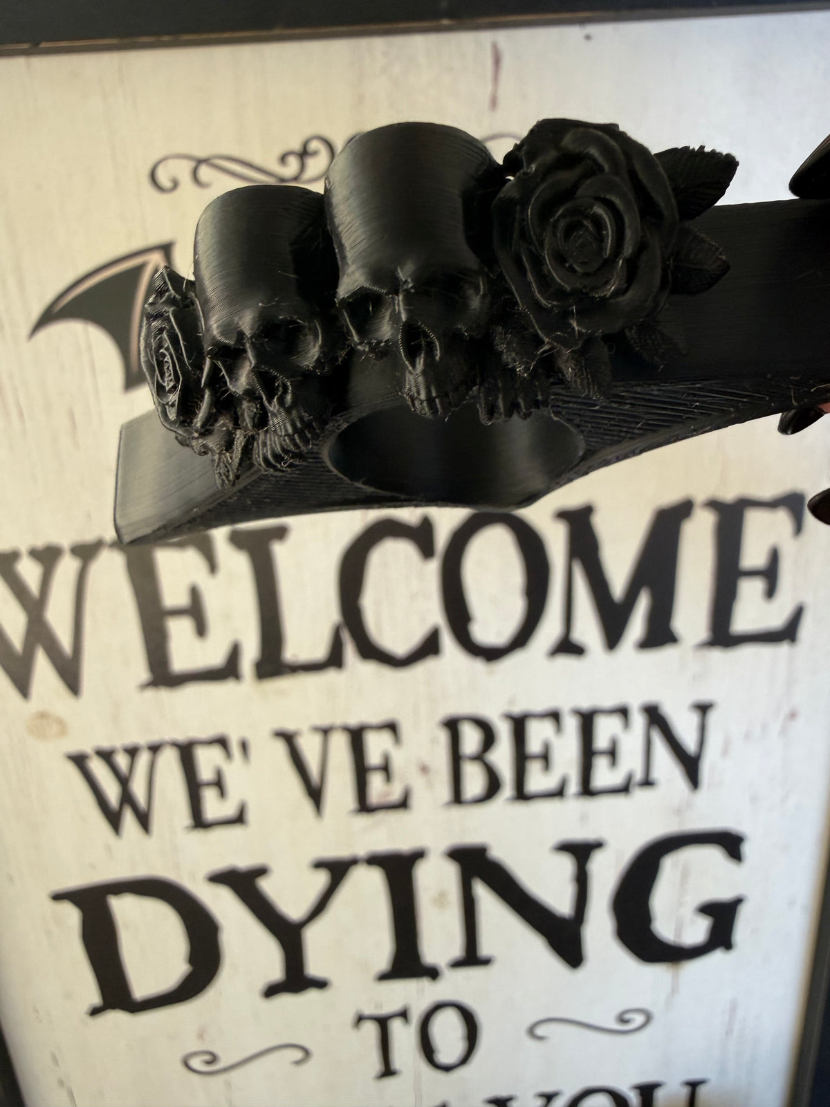 Halloween Thumb page holder 🖤 🌹 💀